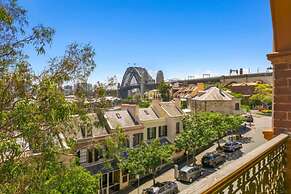 Stunning Sydney Home 7
