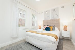 Luxury Escape in Bellevue Hill Apartment