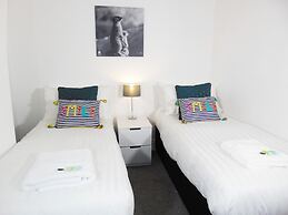 The Kings Gathering - Very Central Chester - Sleeps 9 - Chester Races 