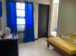 OYO 815 Carisil Bldg