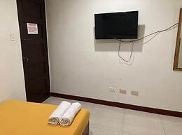 OYO 815 Carisil Bldg