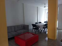 OYO 816 Oktowaves Hotel