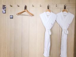 Moxy Shenzhen North Station