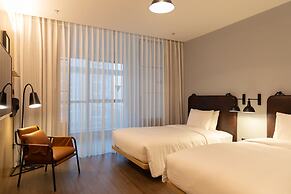 Moxy Shenzhen North Station