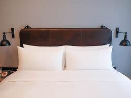 Moxy Shenzhen North Station