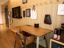 Moxy Shenzhen North Station