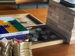 Moxy Shenzhen North Station