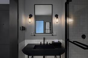 Moxy Shenzhen North Station