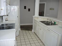 1005m 1 Bedroom Condo by RedAwning