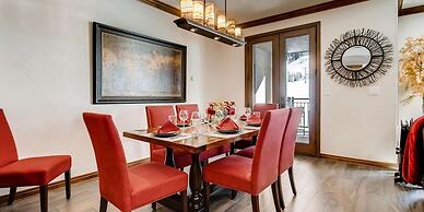 Highlands Slopeside #207 3 Bedroom Condo by RedAwning