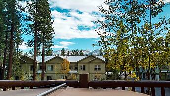 Mammoth Gateway Village 7 Pet-Friendly, Mountain Modern with Private J