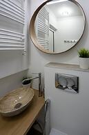 Metropole Apartments Studio City