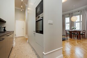 Apartment Boduena Warsaw by Renters