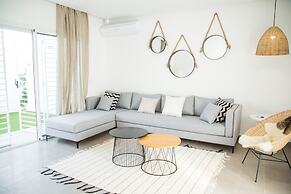 Bright apt w Breakfast 5mn From Carthage Sidibou