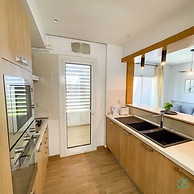Bright Stylish 1bd Flat in Jardins De Carthage