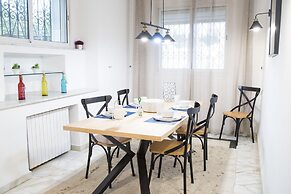 Apt Moderne Face au Parc et au c ur de la Marsa