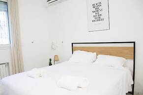 Apt Moderne Face au Parc et au c ur de la Marsa