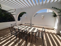 Golden Tulip APT Spacieux Avec Deux Terrasses