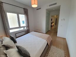 Prestige Luxurious 120m2 Next to UN Offices Lac2