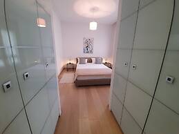 Prestige Luxurious 120m2 Next to UN Offices Lac2