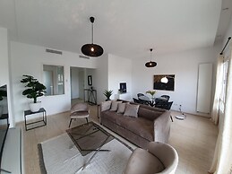 Prestige Luxurious 120m2 Next to UN Offices Lac2