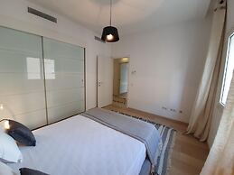 Prestige Luxurious 120m2 Next to UN Offices Lac2