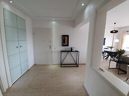 Prestige Luxurious 120m2 Next to UN Offices Lac2