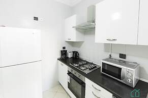 The Business Stay Spacious Well Located in Lac 2