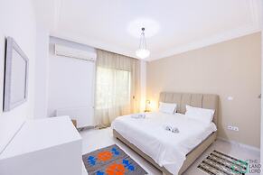 The Business Stay Spacious Well Located in Lac 2