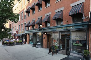 Huge Stylish 3 BR Loft Cobblestone St Next to NYC