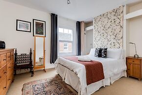 3-bed Cosy Bookbinder House in Jericho Oxford