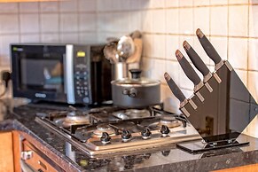 A Very British Place to Stay - 3 Bedrooms Central