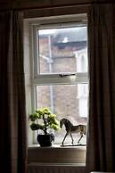 A Very British Place to Stay - 3 Bedrooms Central