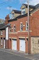 A Very British Place to Stay - 3 Bedrooms Central