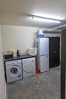 A Very British Place to Stay - 3 Bedrooms Central