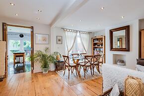 Headington Orchard - 3 Bedroom House Parking Garden