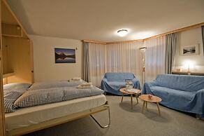 Haus Pan Apartment Tosse