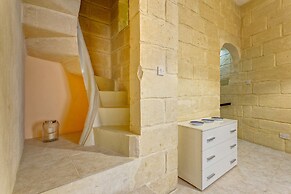 Traditional Maltese Townhouse Roof Terrace and Views