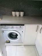 Lovely 2-bed Apartment in Coventry