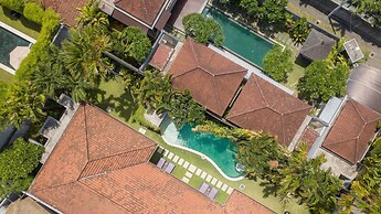 Villa Alice Satu by Villa Finder