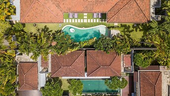 Villa Alice Satu by Villa Finder