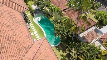 Villa Alice Satu by Villa Finder