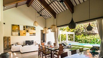 Villa Alice Satu by Villa Finder