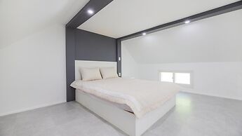 Gapyeong Haneulsup Spa Pension