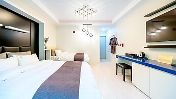 Namwon Hanjeungwonstay Pension