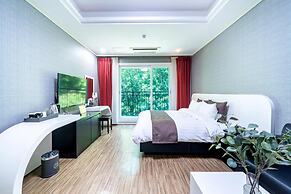 Namwon Hanjeungwonstay Pension