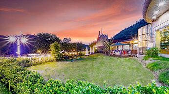 Namwon Hanjeungwonstay Pension