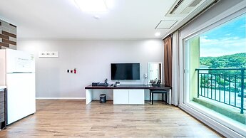 Namwon Hanjeungwonstay Pension