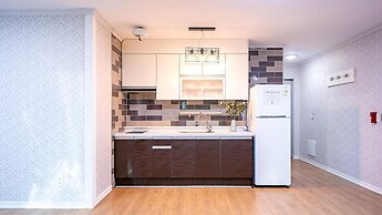 Namwon Hanjeungwonstay Pension