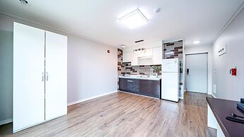 Namwon Hanjeungwonstay Pension